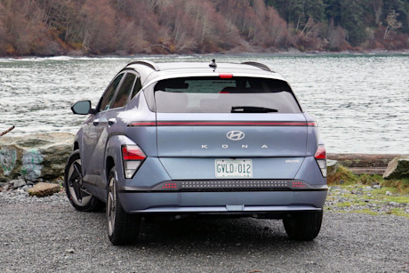 Editorial 2024 hyundai kona electric ultimate fd 231215 14 jm