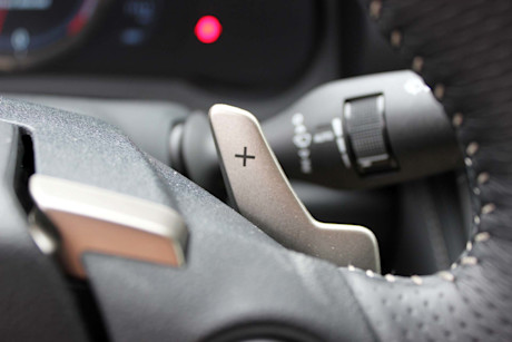 Editorial 47 dh 2016 lexus is 350 f sport awd