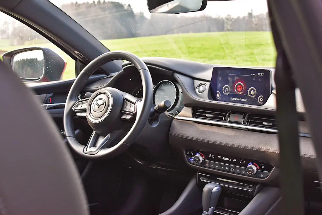 Mazda6-interior