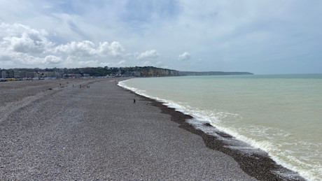 Editorial 2024 france d day trip di 14