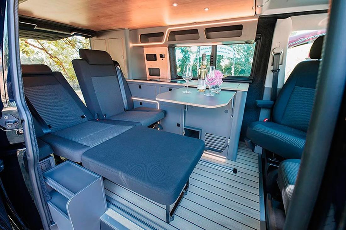 VW-California-2023-Rhön-Camp-Ultimate-camper-van-autoscout24 (10).jpg