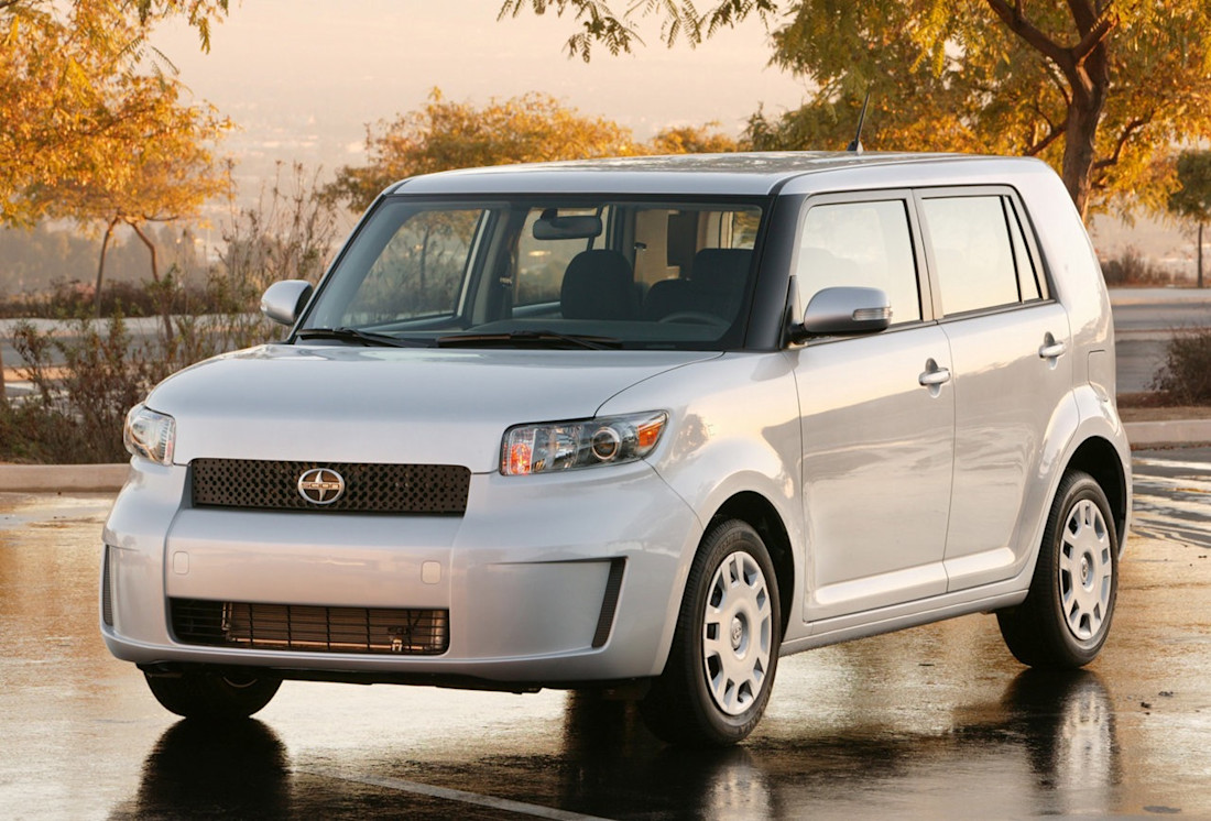 Scion-xB-2008