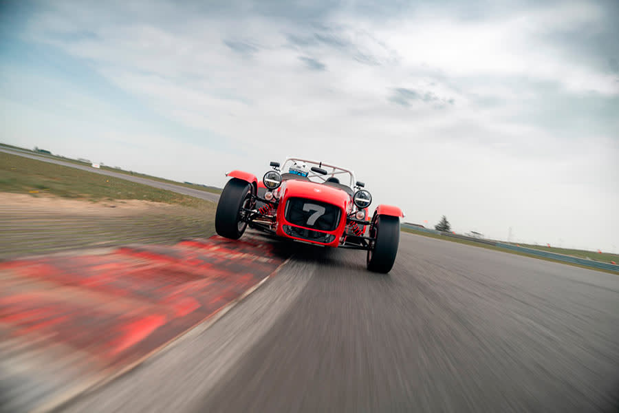 Caterham-Seven-420-CUP-4.jpg