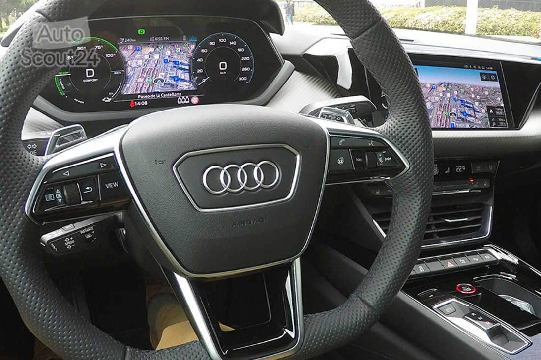 fotos audi e-tron gt pantallas.jpg