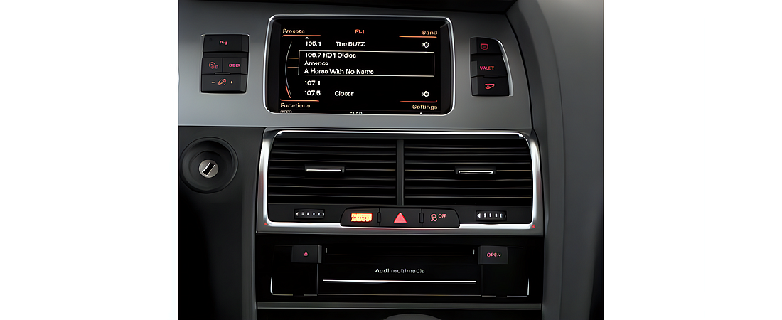 Audi Q7 2010 10