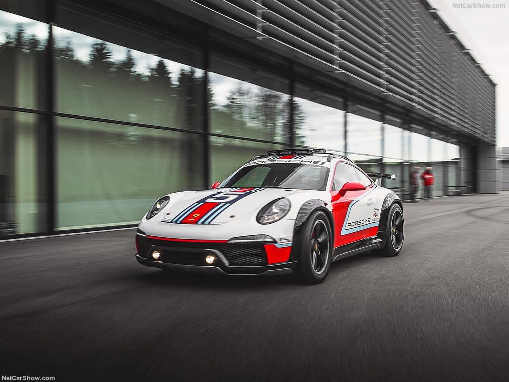 Porsche-911_Vision_Safari_Concept-2012-1024-02