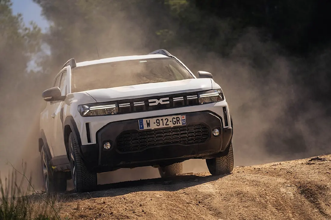 BEBE20251002 Dacia Duster 02