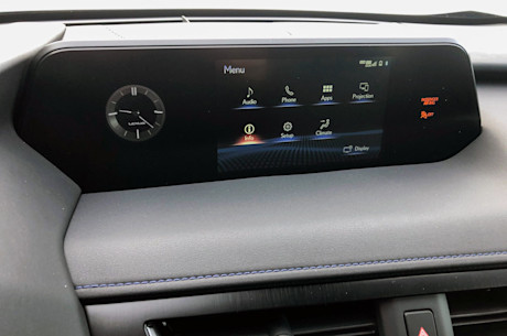 Lexus UX 250h 2022 : essai routier Body Image