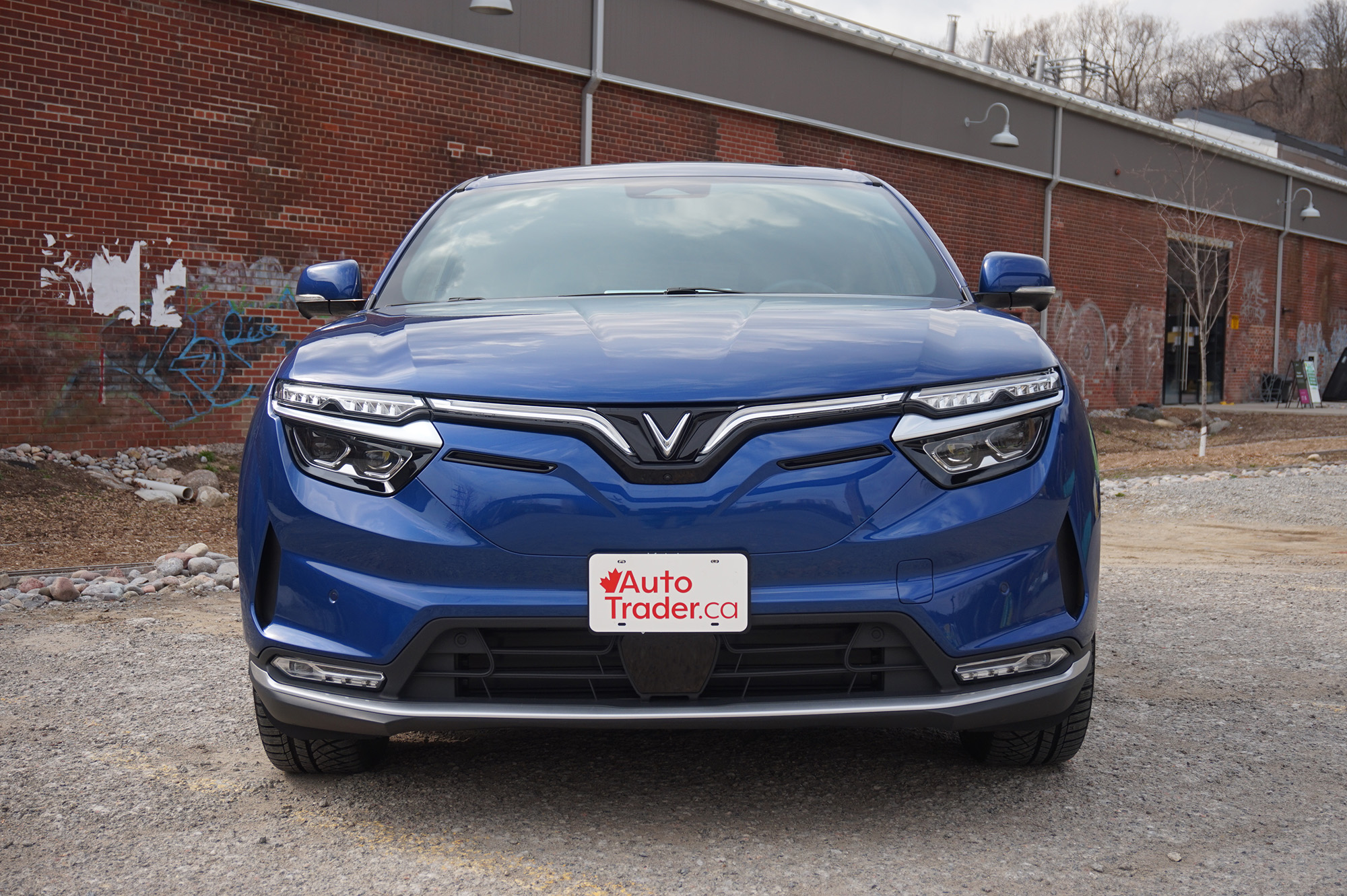 2025 VinFast VF 8 Review + Video - AutoTrader.ca
