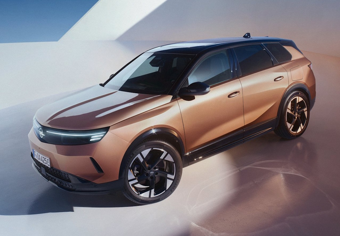Opel-Grandland-2025 frontale Seitenansicht 2