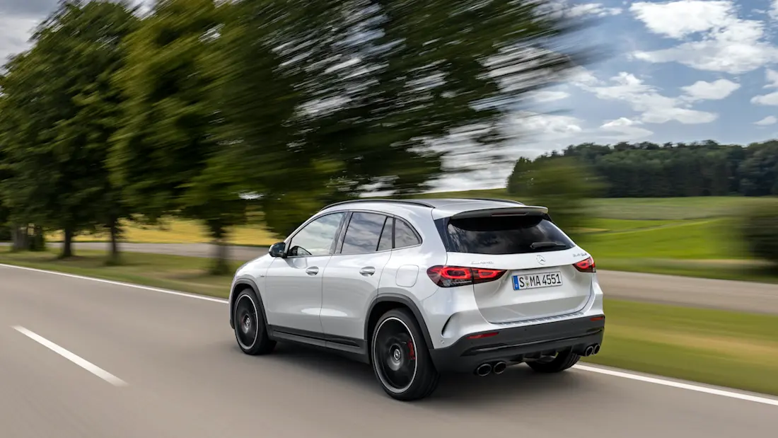 AS24 Mercedes achter AS24 Mercedes achter