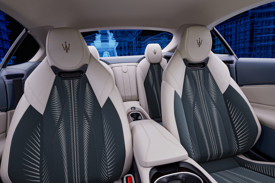 Maserati-Gran-Turismo-110-ANNIVERSARIO-Rame-Folgore (4).jpg