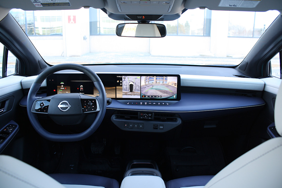 2026 Nissan LEAF - TD - DB - 260408 - 23.jpg