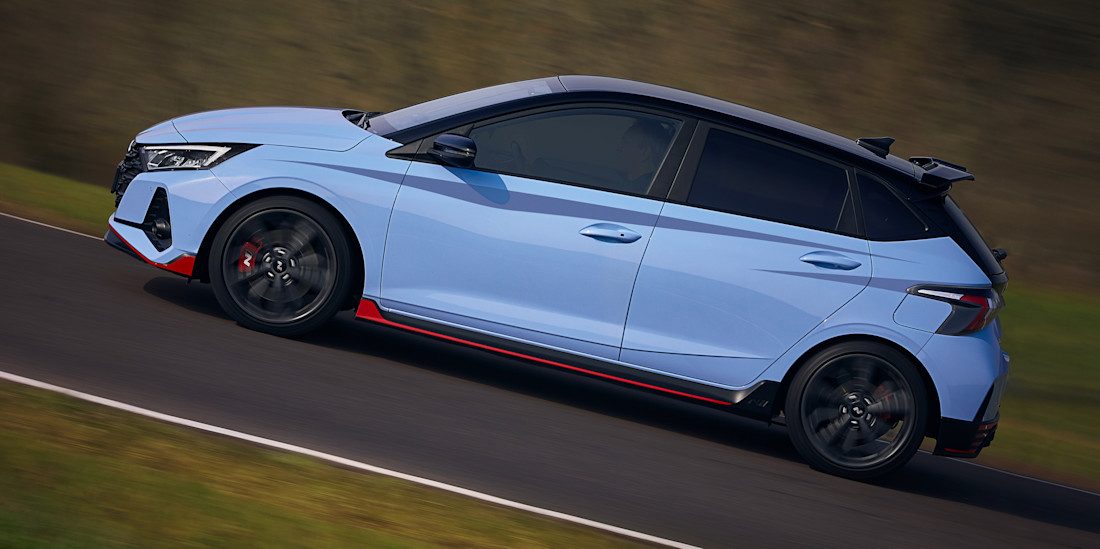 hyundai-i20-n-side
