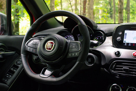 Editorial 2020 fiat 500x sport awd 23 sm