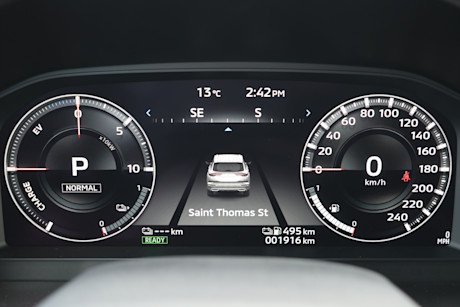 Editorial 2024 mitsubishi outlander phev gt premium 37