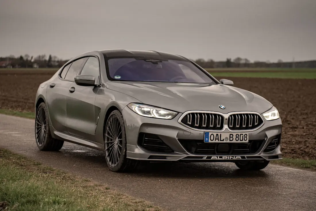 BMW-Alpina-B8-2023-Front-Side BMW-Alpina-B8-2023-Front-Side