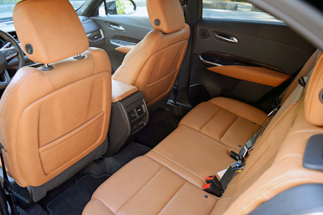 Editorial 2020 cadillac xt4 sport 14 sha