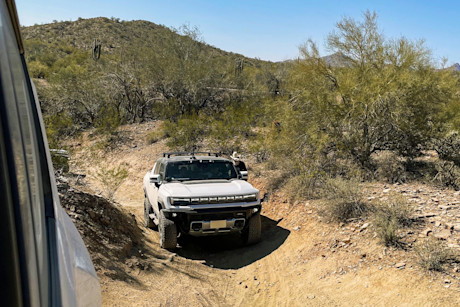Editorial 2022 gmc hummer ev edition 1 pickup 13 ct