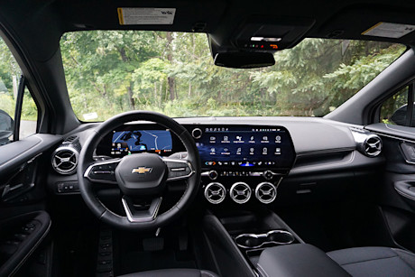 Editorial 2024 chevrolet blazer ev cabot trail nf di 240814 1