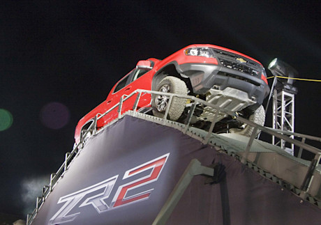 Editorial 05 lw 2017 chevrolet colorado zr2