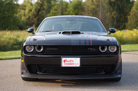 Editorial 2023 dodge challenger rt shakedown special edition td 231011 04 jl