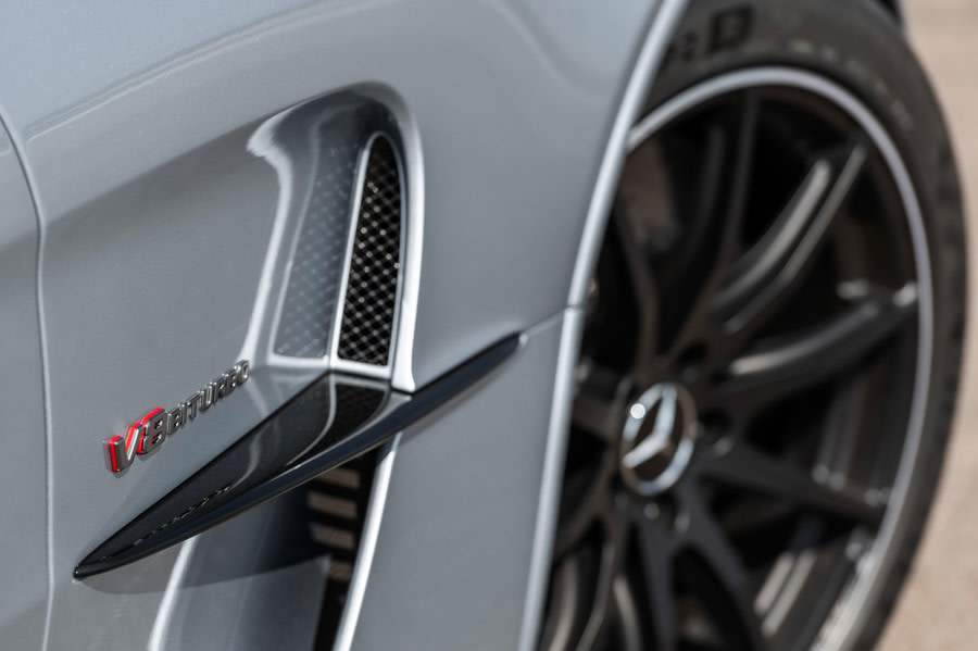Mercedes-Benz-AMG_GT_Black_Series-2021-1280-4a.jpg