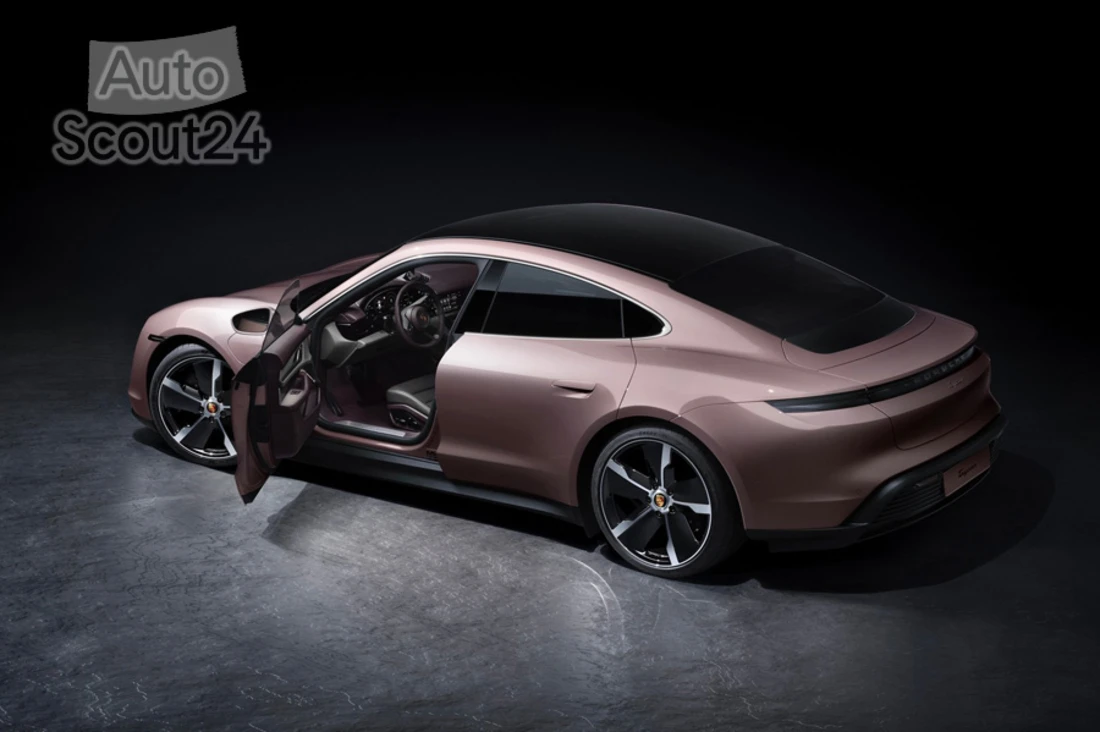 2021-Porsche-Taycan-5 2021-Porsche-Taycan-5