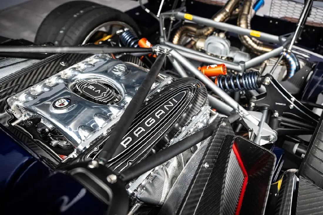 Pagani-Huayra-70-Derecho-2026 (4)