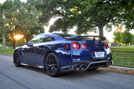 Editorial 2017 nissan gt r 06 mb