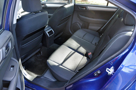 Editorial 2015 subaru legacy 36r touring pw 08