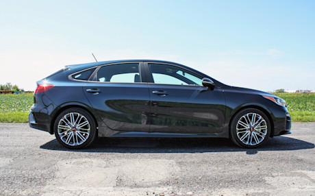 Kia Forte5 GT manuelle 2021 : essai routier Image