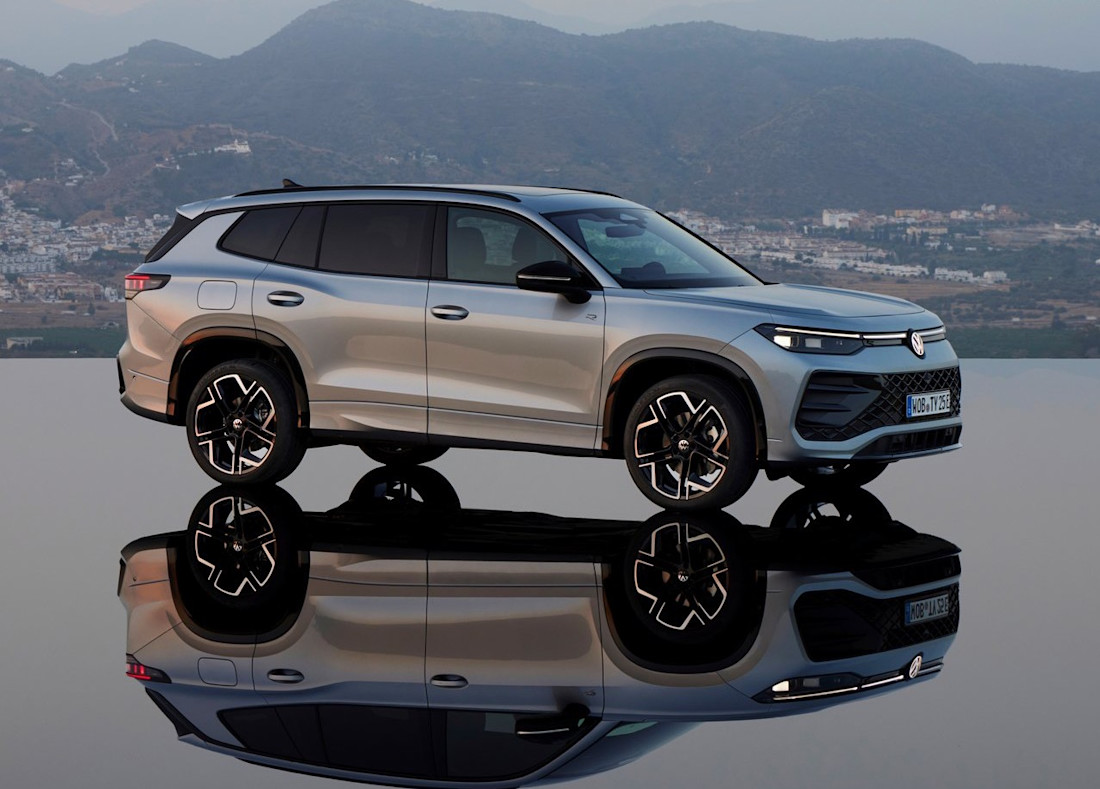 Volkswagen-Tayron-2025