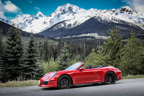 Editorial 2015 porsche 911 carrera4 cabriolet gts bm 07