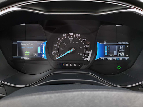 Editorial 2019 ford fusion energi titanium 19 sw