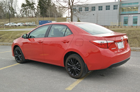 Editorial 2015 toyota  corolla jb 16