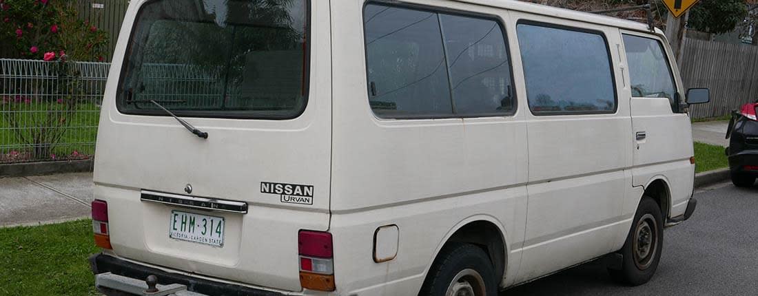 nissan-urvan-back