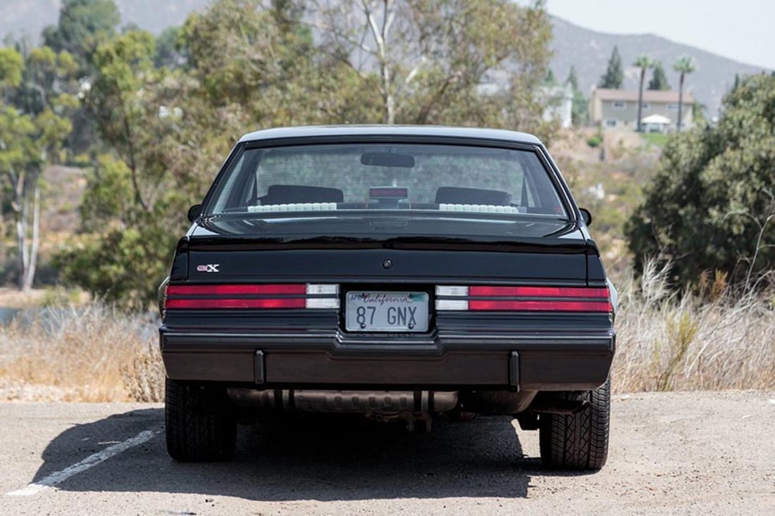Buick-GNX-03.jpg