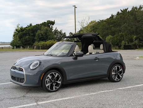 Editorial 2025 mini cooper s convertible fd sbe 250410 4