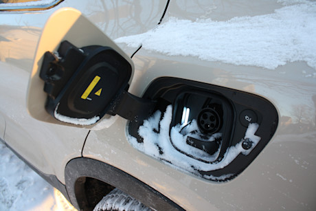 Volvo EX30 2025 vs Volvo EX40 2025 – Quel est le meilleur choix pour vous? Image
