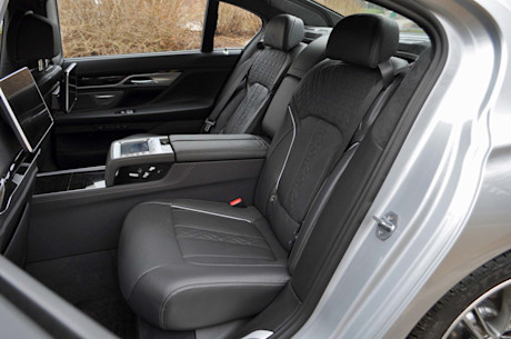 Editorial 2019 bmw 740le 32 mb