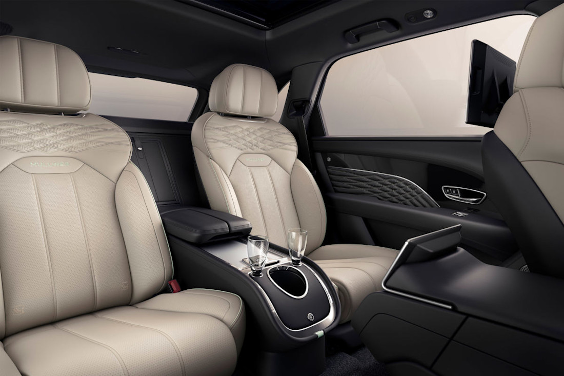 Bentley-Bentayga-2024 (9).jpg