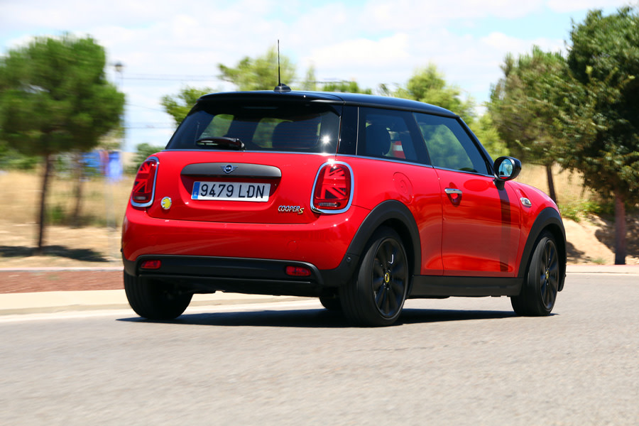 mini-cooper-se-23.JPG