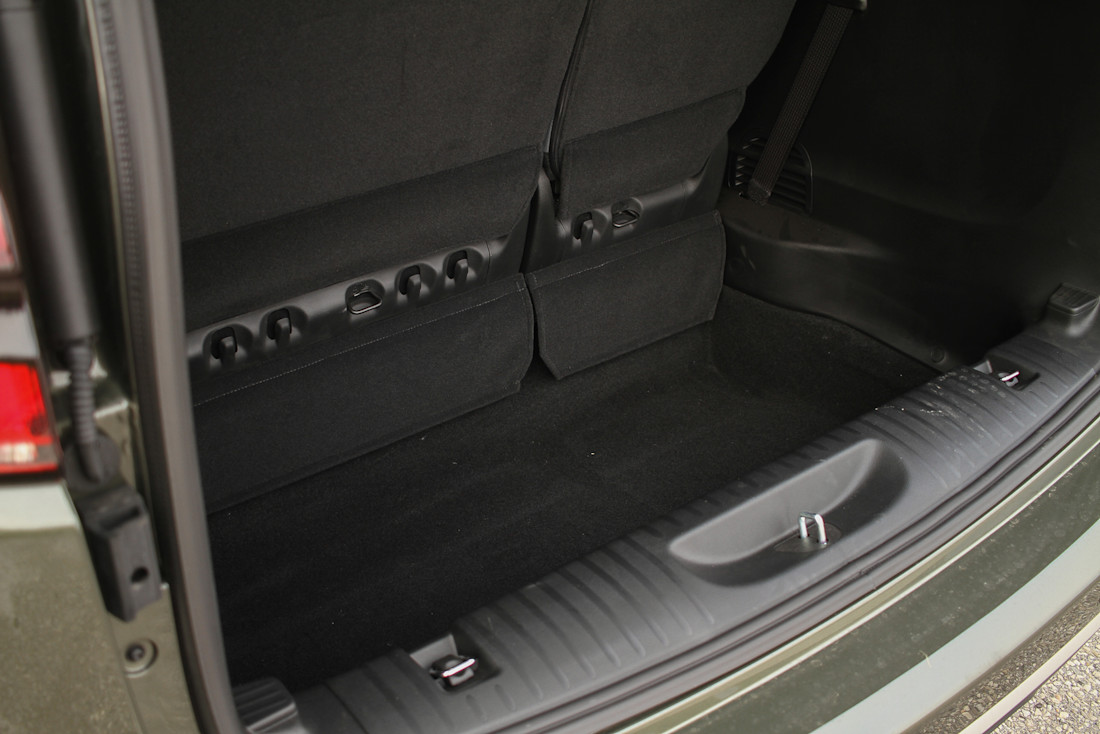 2027 Chrysler PAcifica - TD - CT - 261005 - 14.jpg