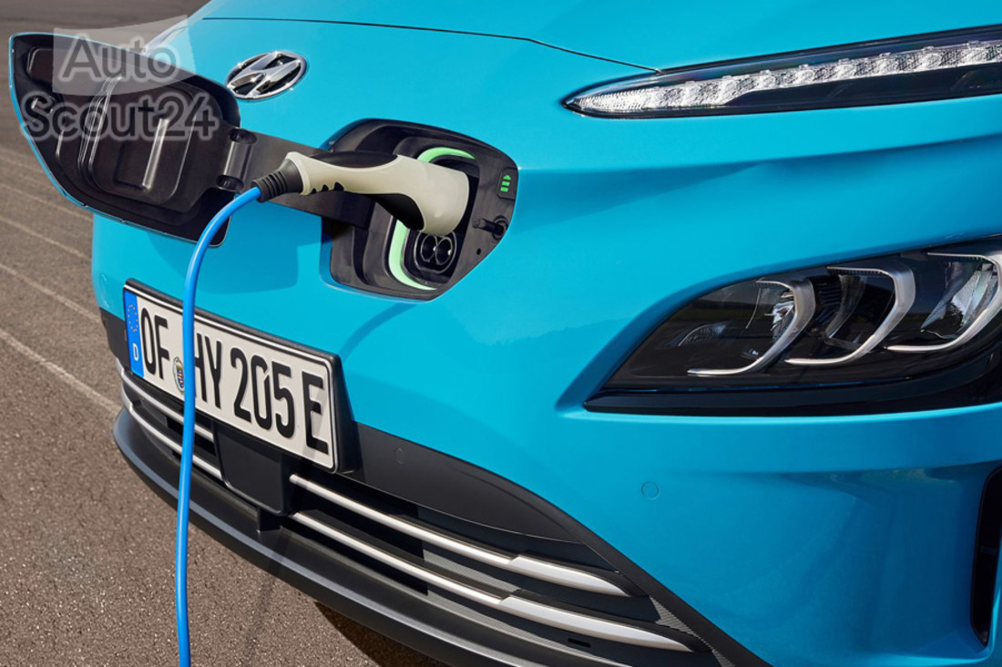Hyundai-Kona_Electric-2021-1280-12.jpg