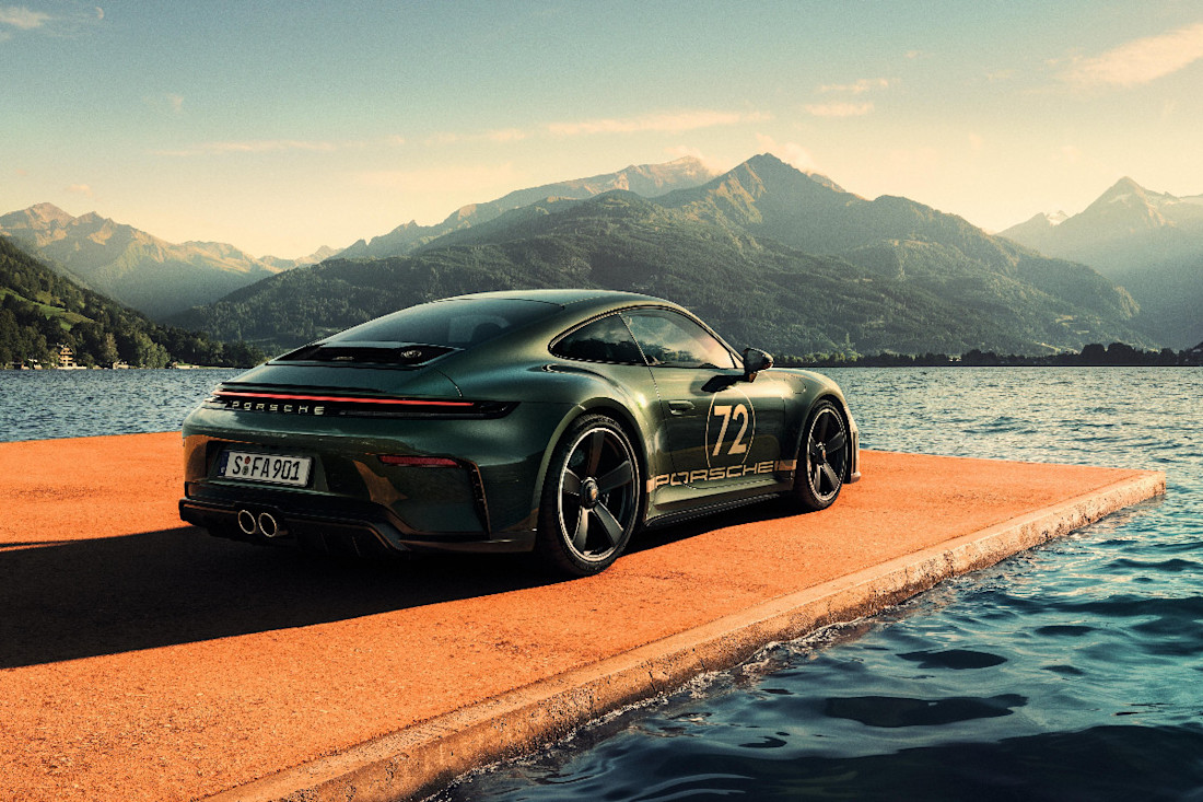 911-GT3-90-F-A-porsche-2025 (14).jpg