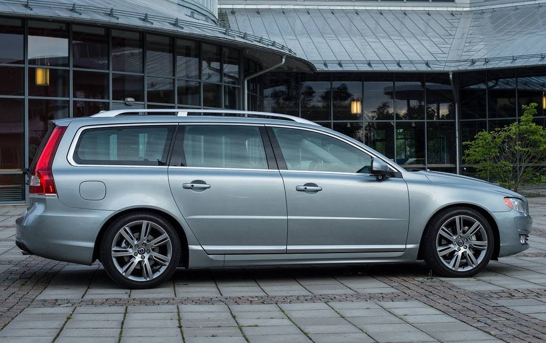 4S8yOW27kb5FcXOg2mwsKQ-2852d0e14fea3ca361c6fb493be9cadc-volvo-v70-side-1100
