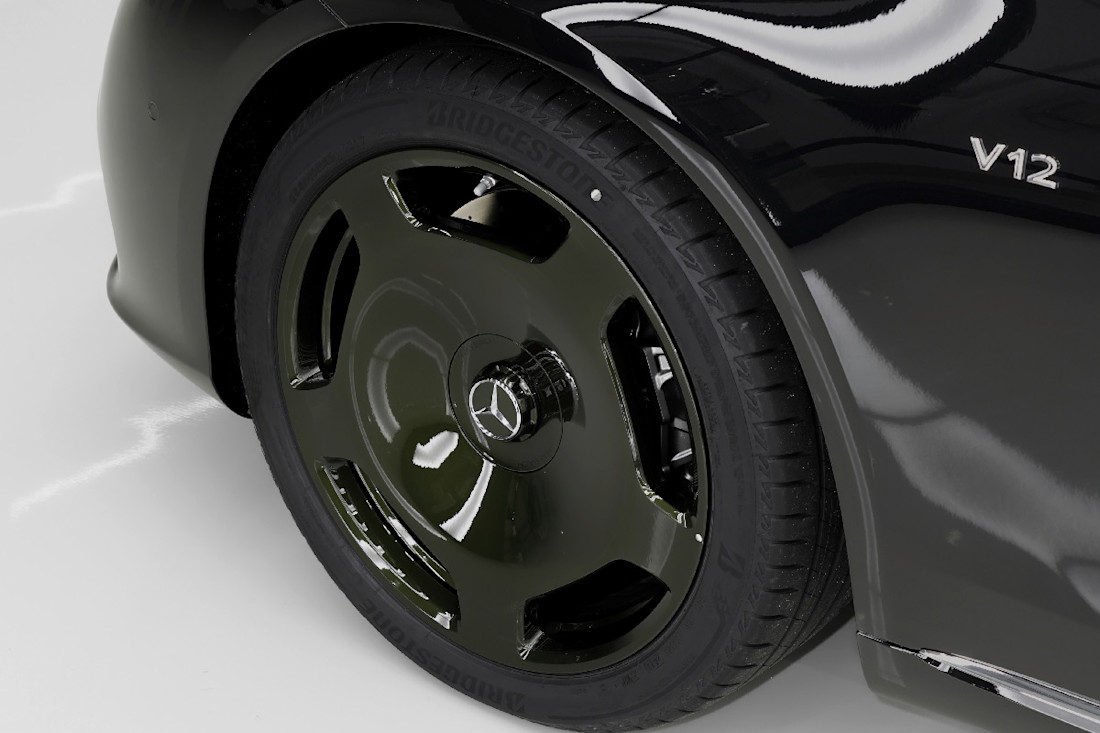 MERCEDES-MAYBACH-V12-EDITION-2025 (4).jpg