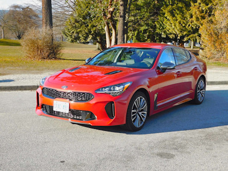Editorial 2019 kia stinger gt line 01 sh