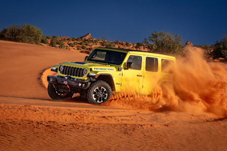 Editorial 2024 jeep wrangler rubicon x 4xe 230803 01 jeep